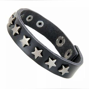 Punk Rock Gothic Adjustable Star Bracelet New NWT